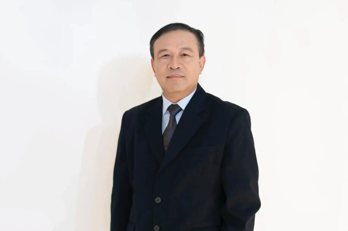泰晶科技董事长喻信东.png